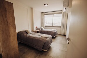Deluxe Apartment, 2 Bedrooms, Balcony, City View