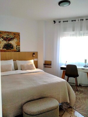 1 soveværelse, skrivebord, strygejern/strygebræt, gratis Wi-Fi