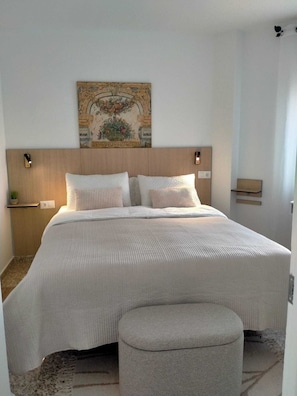 1 bedroom, desk, iron/ironing board, free WiFi