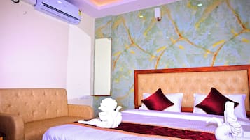 Deluxe Double Room Single Use, City View | Free WiFi
