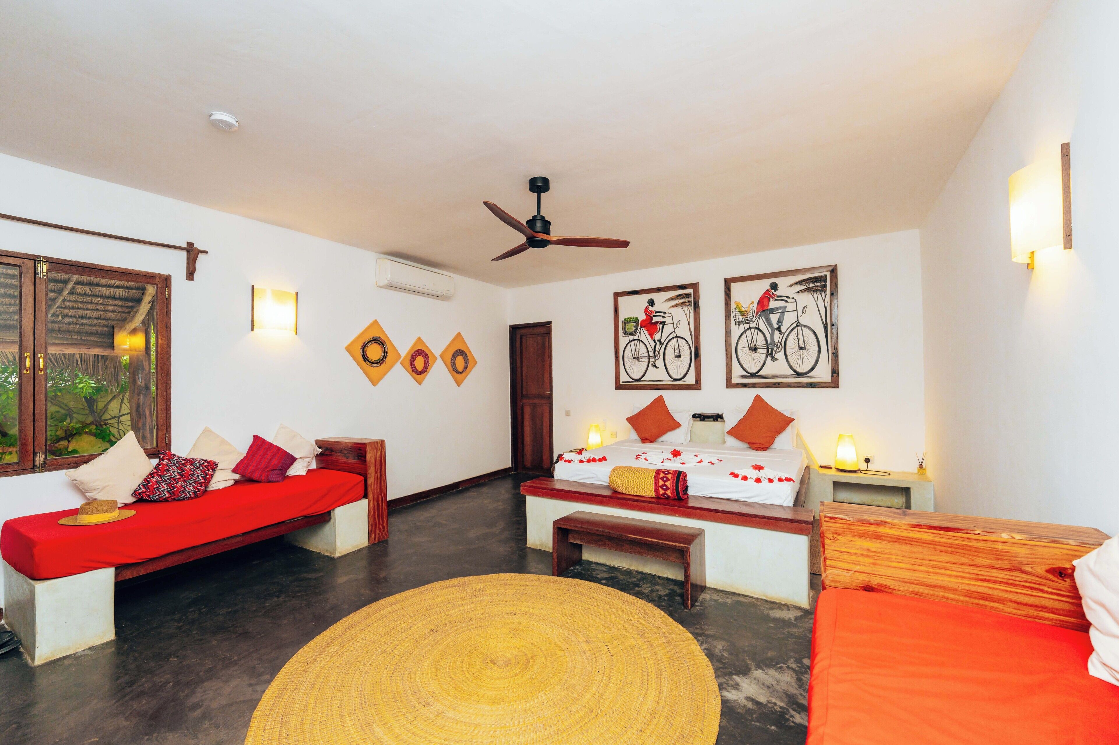 In-room safe, free WiFi