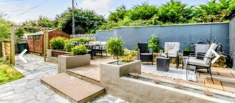 St Ives Countryside House with Games Room and Pool Table