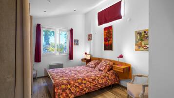 2 Schlafzimmer, Bügeleisen/Bügelbrett, WLAN, Bettwäsche