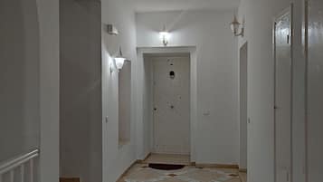 Apartemen, 2 kamar tidur, Boleh Merokok, balkon | Interior