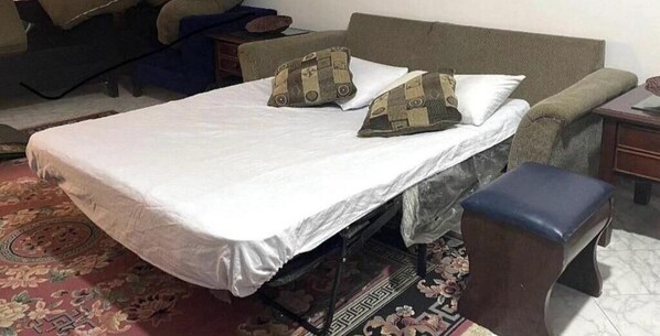 2 室のベッドルーム、アイロン / アイロン台、インターネット、ベッドシーツ