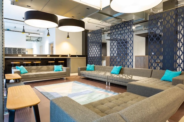 Sala de estar en el lobby
