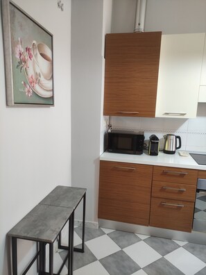 Microonde, forno, piano cottura