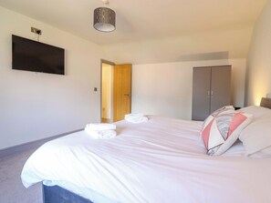 4 chambres, décoration personnalisée, ameublement personnalisé