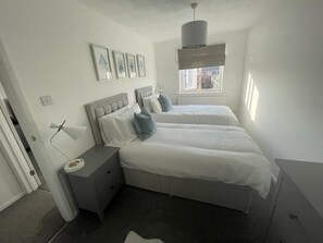 2 Schlafzimmer, Bügeleisen/Bügelbrett, kostenloses WLAN, Bettwäsche