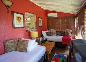 Silitysrauta/-lauta, ilmainen Wi-Fi