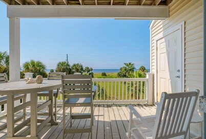 Views of the gulf & bay, 4 porches with panoramic views.
Priced low, book now