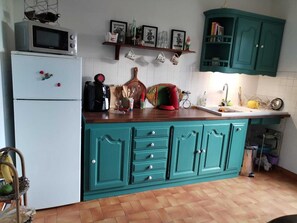 Microwave, oven, stovetop