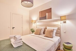 Departamento | 3 habitaciones y espacio para trabajar con laptop 