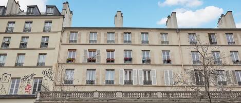 Apartment | Exterior