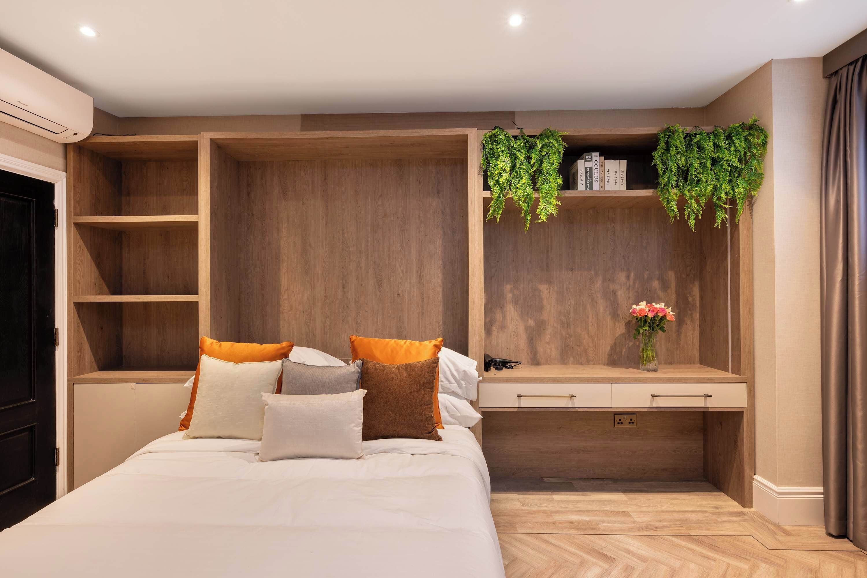 1 bedroom, iron/ironing board, travel crib, WiFi