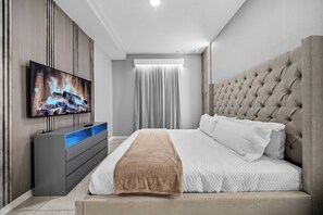 3 bedrooms, iron/ironing board, travel cot, WiFi