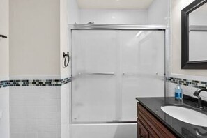 Bathroom - Chic Condo +Heart Of DC+Steps From Attractions (Washington)