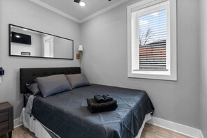 3 Schlafzimmer, Bügeleisen/Bügelbrett, WLAN, Bettwäsche