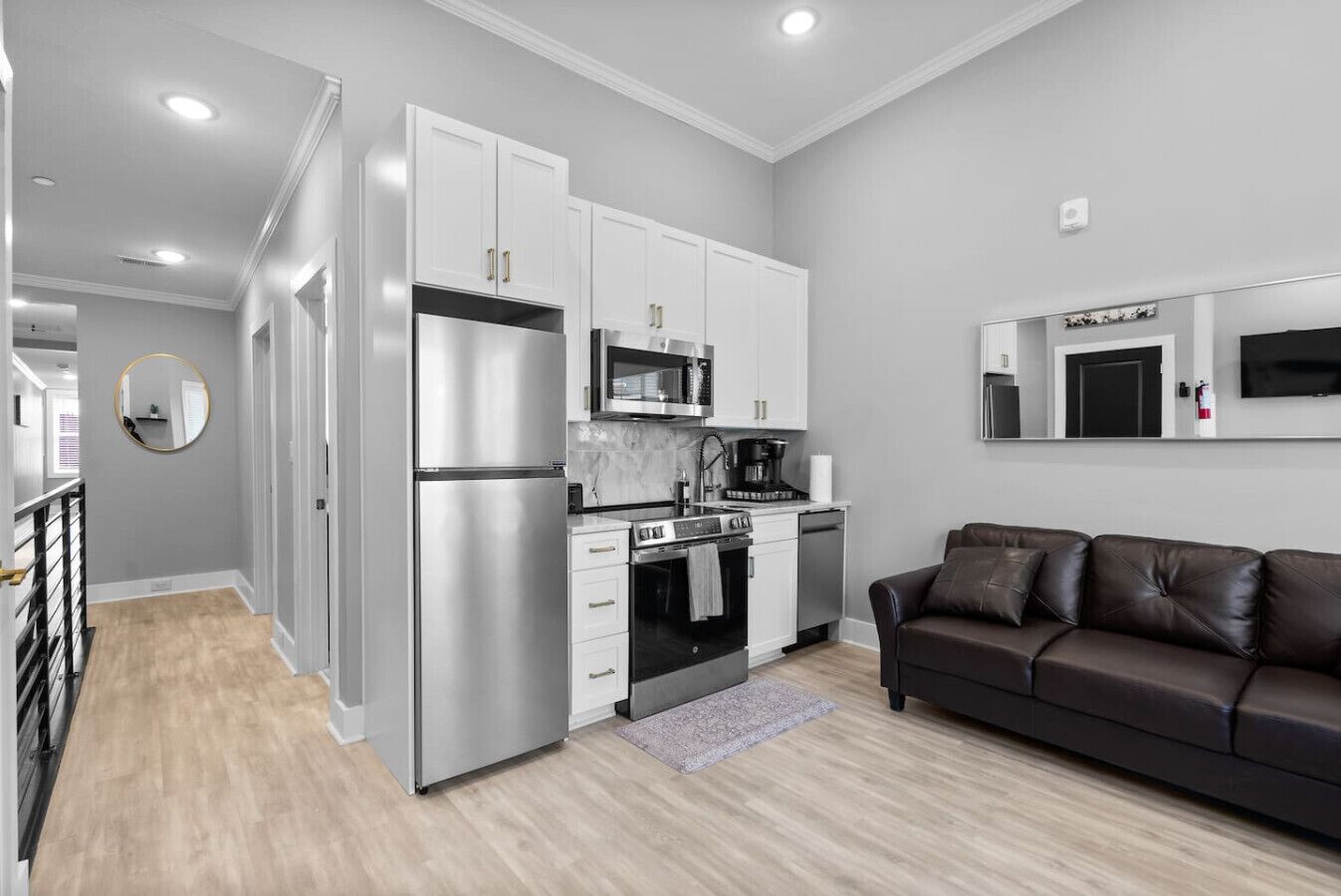 المنشأة من الداخل