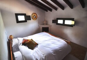 4 間睡房、熨斗/熨衫板、Wi-Fi、床單