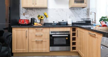 Victoria Road Apartment in Stoke