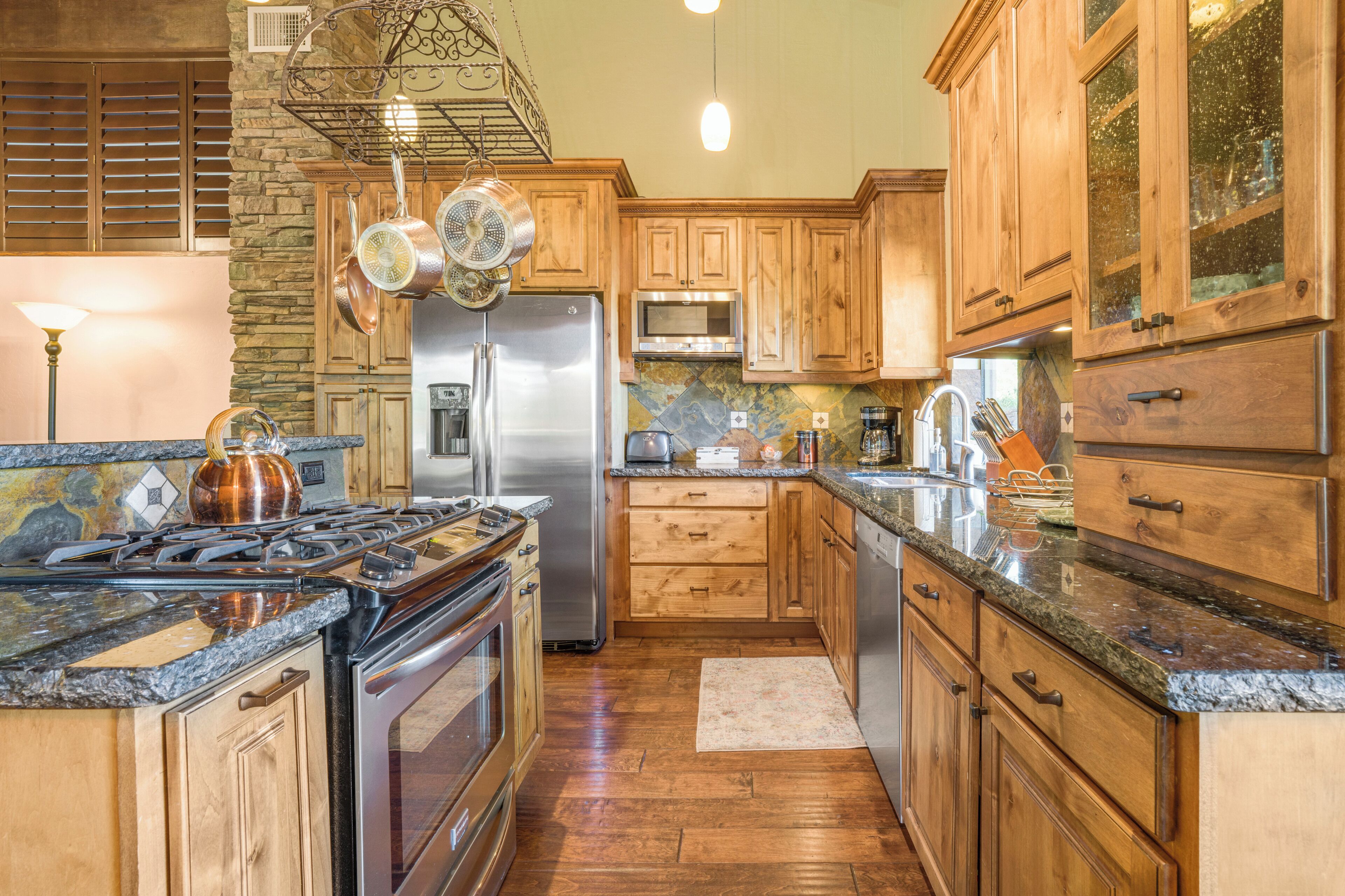 Microwave, oven, stovetop, dishwasher