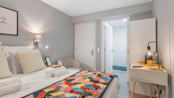 1 habitación, wifi y ropa de cama