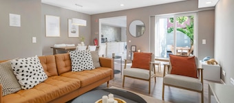 Room 'Suite Tripla - Farol' with Shared Terrace and Wi-Fi