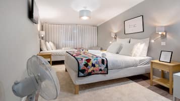1 bedroom, WiFi, bed sheets