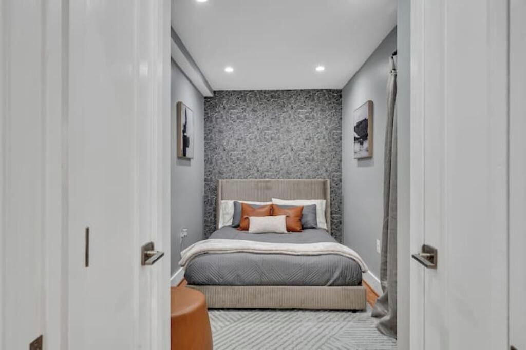 1 bedroom, internet, bed sheets