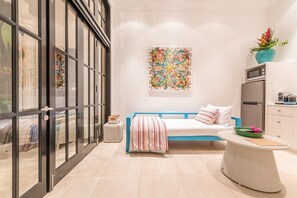 1 habitación, tabla de planchar con plancha, wifi y ropa de cama