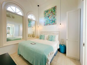 1 chambre, fer et planche à repasser, Wi-Fi, draps fournis