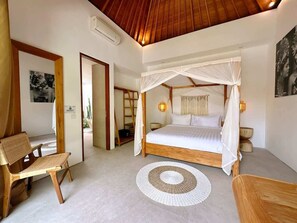 4 habitaciones, tabla de planchar con plancha, wifi y ropa de cama 