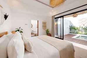2 bedrooms, desk, iron/ironing board, WiFi - Villa Summer Cinta – Oasis 2BR Hideaway Seminyak (Seminyak)