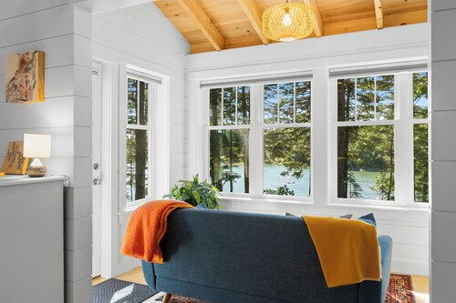 Lindquist Cottage | Waterfront Studio with King Bed, Deck & Shoreline Access