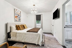 2 bedrooms, iron/ironing board, WiFi, bed sheets - Chic New Orleans Vacation Rental, Sleeps 7, Backyard Oasis Near French Quarter (New Orleans)