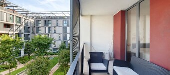 'Easy Como Stay Apartment with Parking' – Shared Terrace, Wi-Fi & Air Conditioning