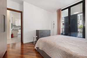 1 bedroom, iron/ironing board, WiFi, bed sheets