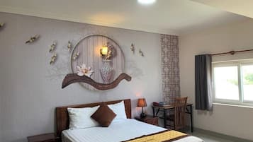 Sistema de insonorización, tabla de planchar con plancha y wifi gratis