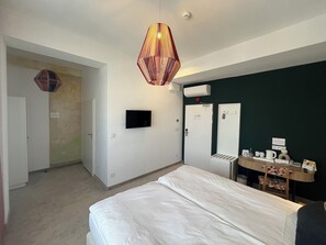 Classic Single Room, Courtyard View | Desk, laptop workspace, iron/ironing board, free WiFi - Arche Metalowiec Muszyna (Muszyna)