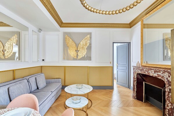 Apartment | Living area