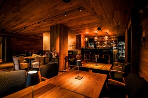 Bar (en la propiedad)