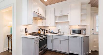 Watch Hill Luxury by the Sea, Iconic 1852 School House, Beside Ocean House Hotel