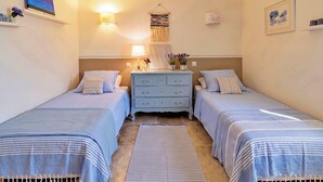3 bedrooms, WiFi