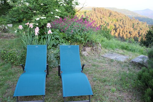 Gîte calme à la campagne avec vue panoramique