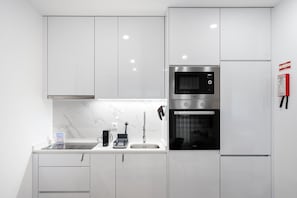 Fridge, microwave, oven, dishwasher