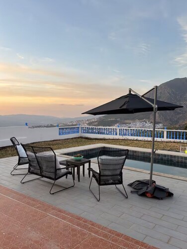 Escape to the beautiful mountains of Chefchaouen