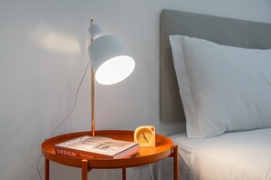 1 bedroom, iron/ironing board, Internet, bed sheets