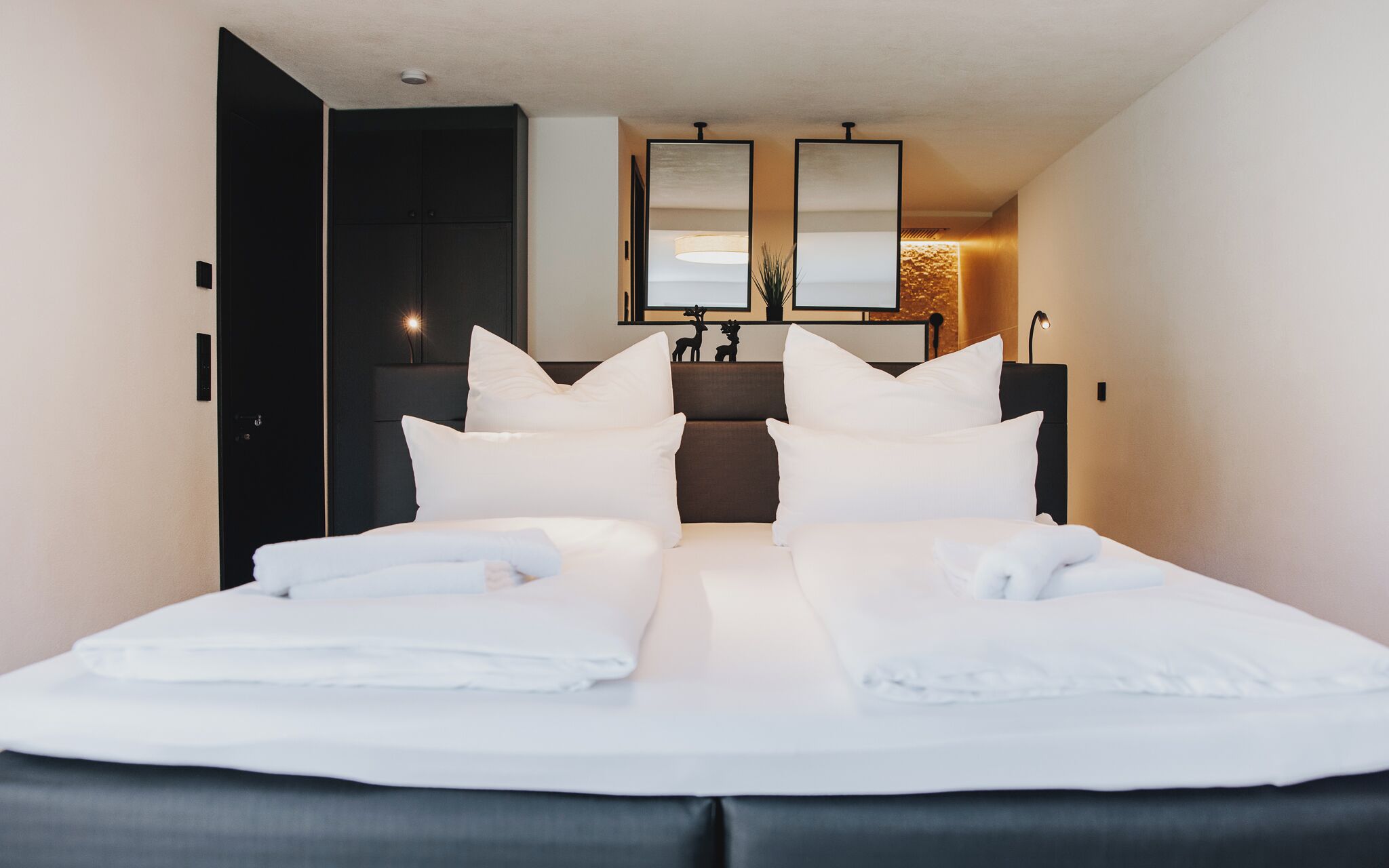 2 Schlafzimmer, Reisekinderbett, WLAN, Bettwäsche