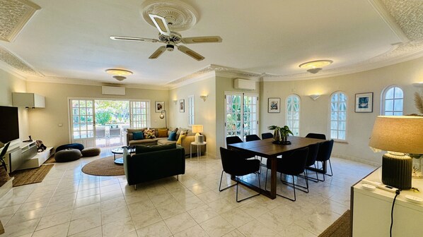 تلفزيون، مدفأة